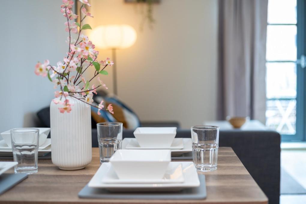 Zenith Hub Apartment ลอนดอน ภายนอก รูปภาพ
