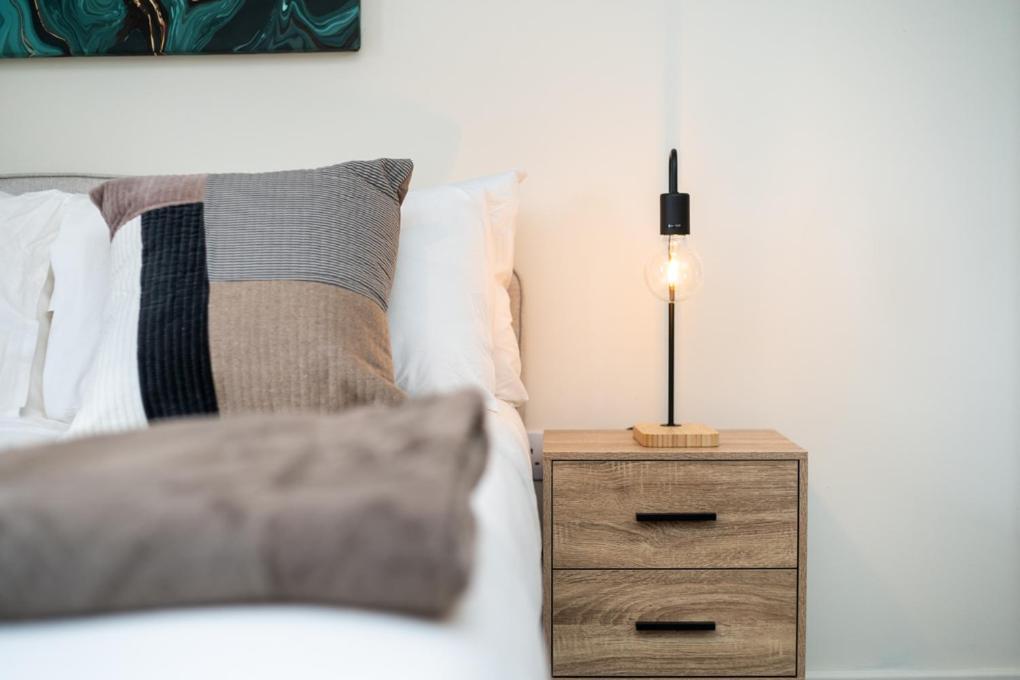 Zenith Hub Apartment ลอนดอน ภายนอก รูปภาพ