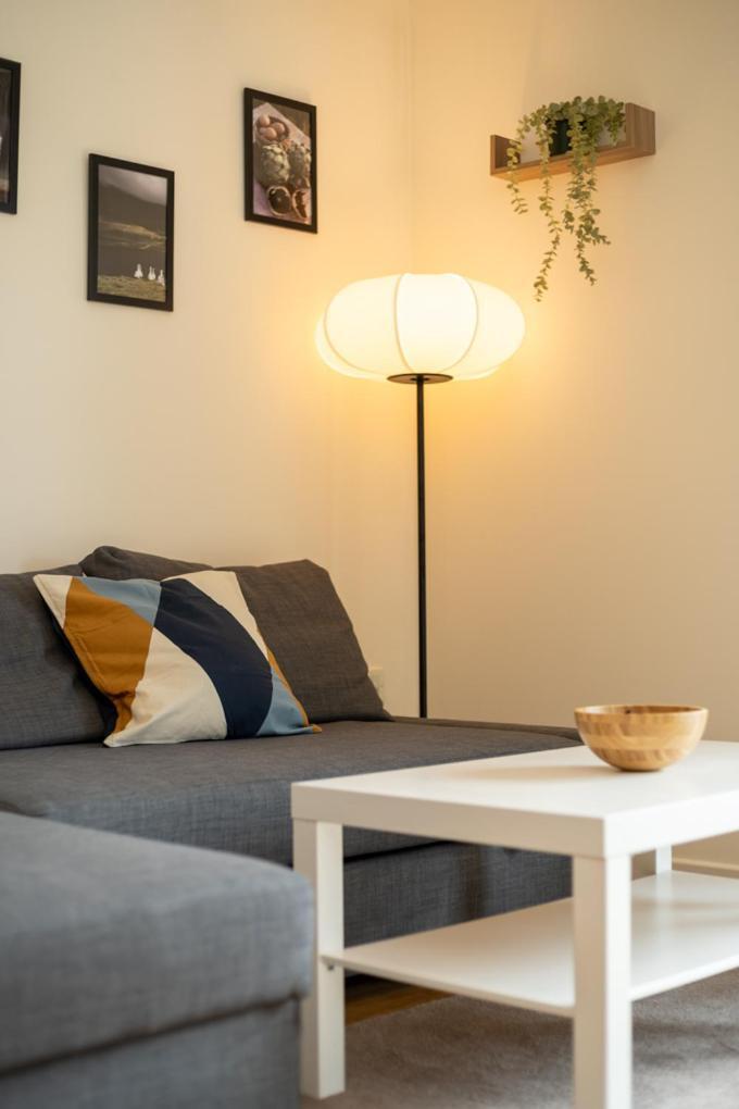 Zenith Hub Apartment ลอนดอน ภายนอก รูปภาพ